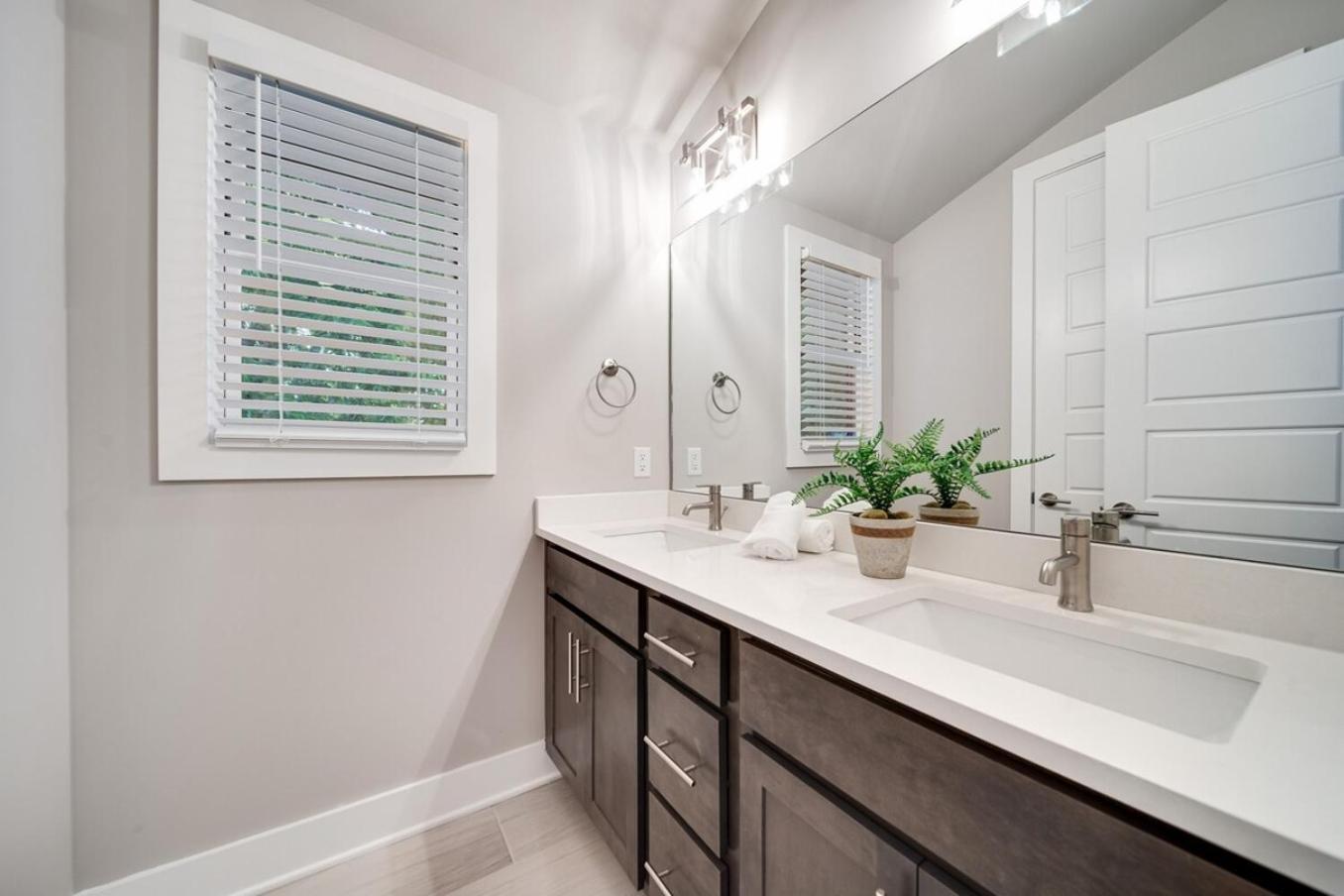 Sojourners Haven - 2 Mi To Downtown & Broadway Villa Nashville Bagian luar foto