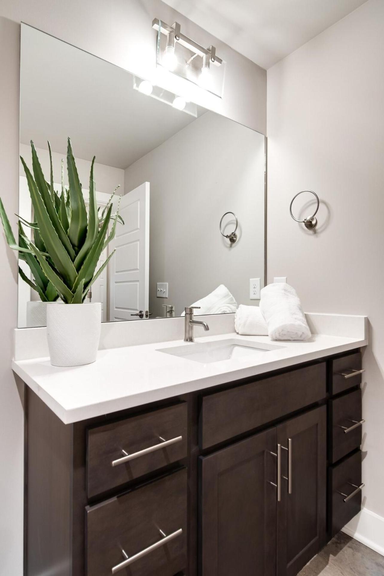 Sojourners Haven - 2 Mi To Downtown & Broadway Villa Nashville Bagian luar foto